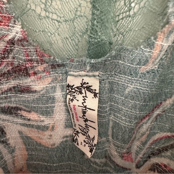 Free People Tunic Tank Top Lace Oversized Boho Blue Floral Summer Size Small - Picture 5 of 7